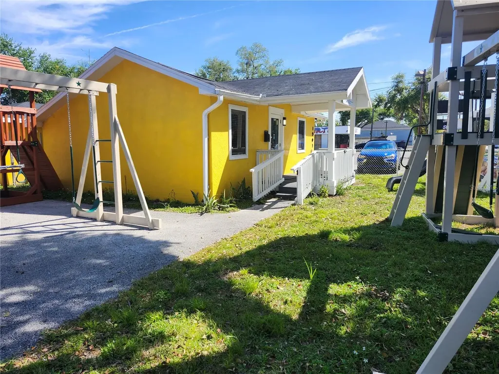 1901 W Sligh Avenue Tampa FL 33604