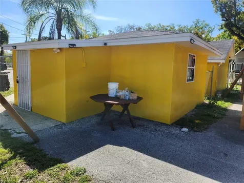 1901 W Sligh Avenue Tampa FL 33604