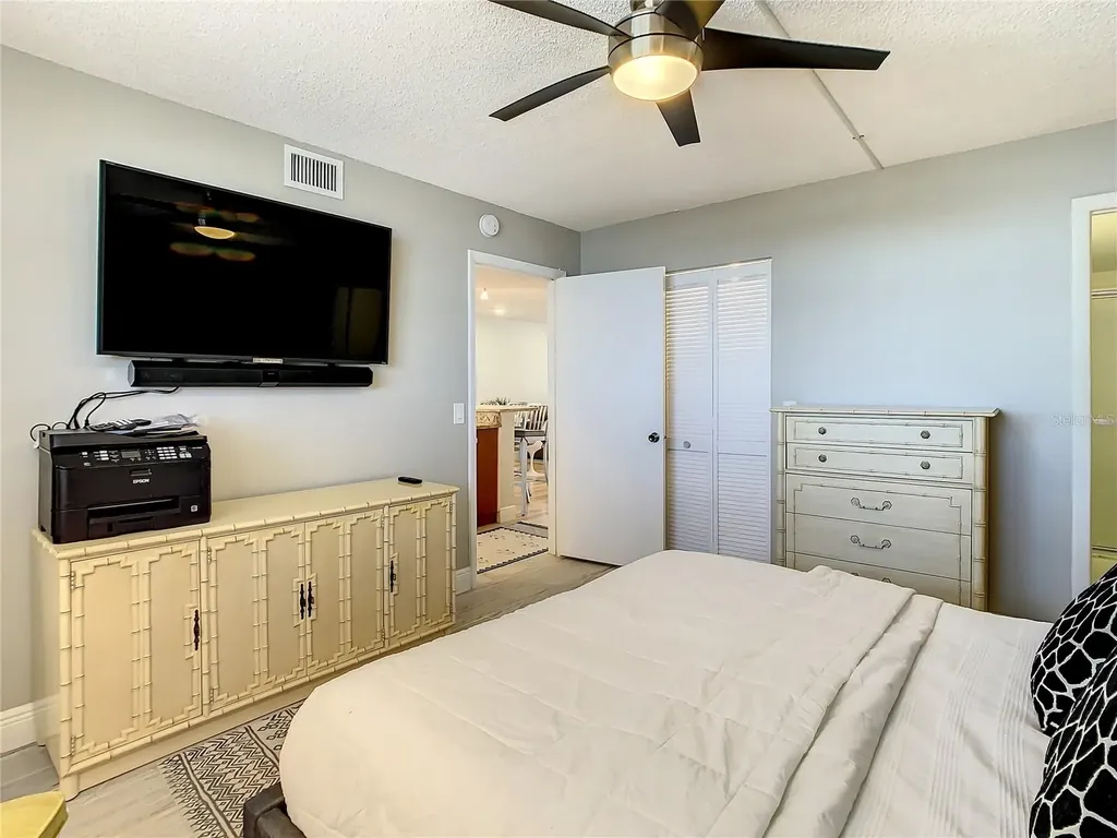 18304 Gulf Boulevard Redington Shores FL 33708