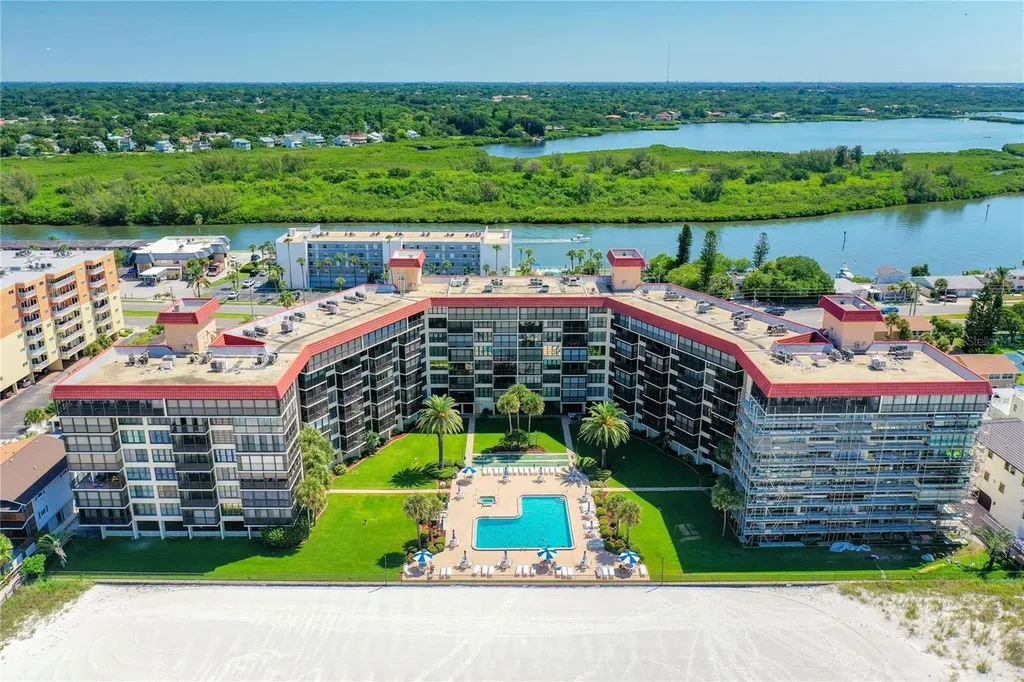 18304 Gulf Boulevard Redington Shores FL 33708
