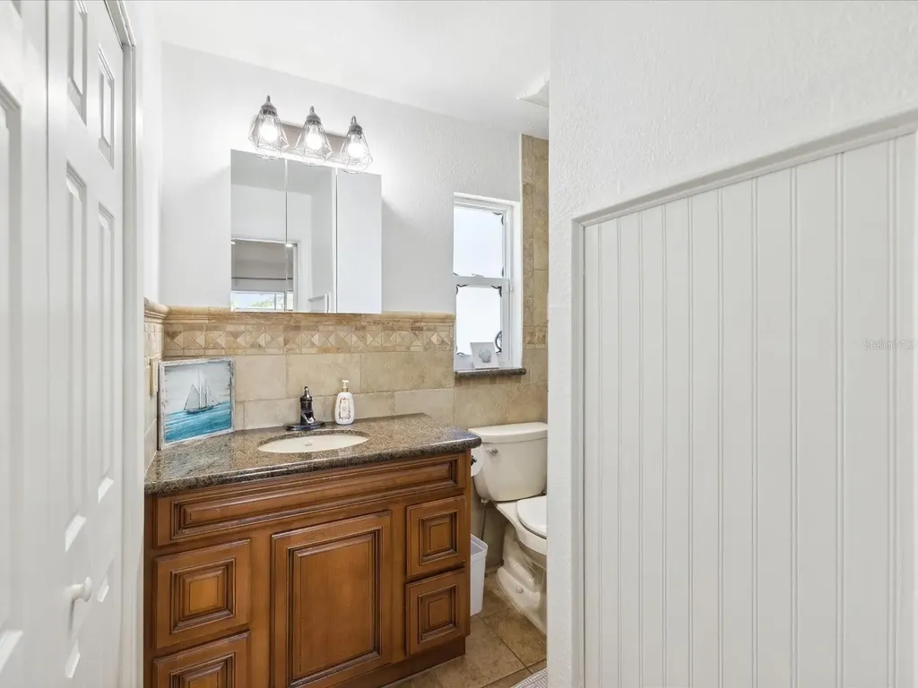1390 S Hillcrest Avenue Clearwater FL 33756