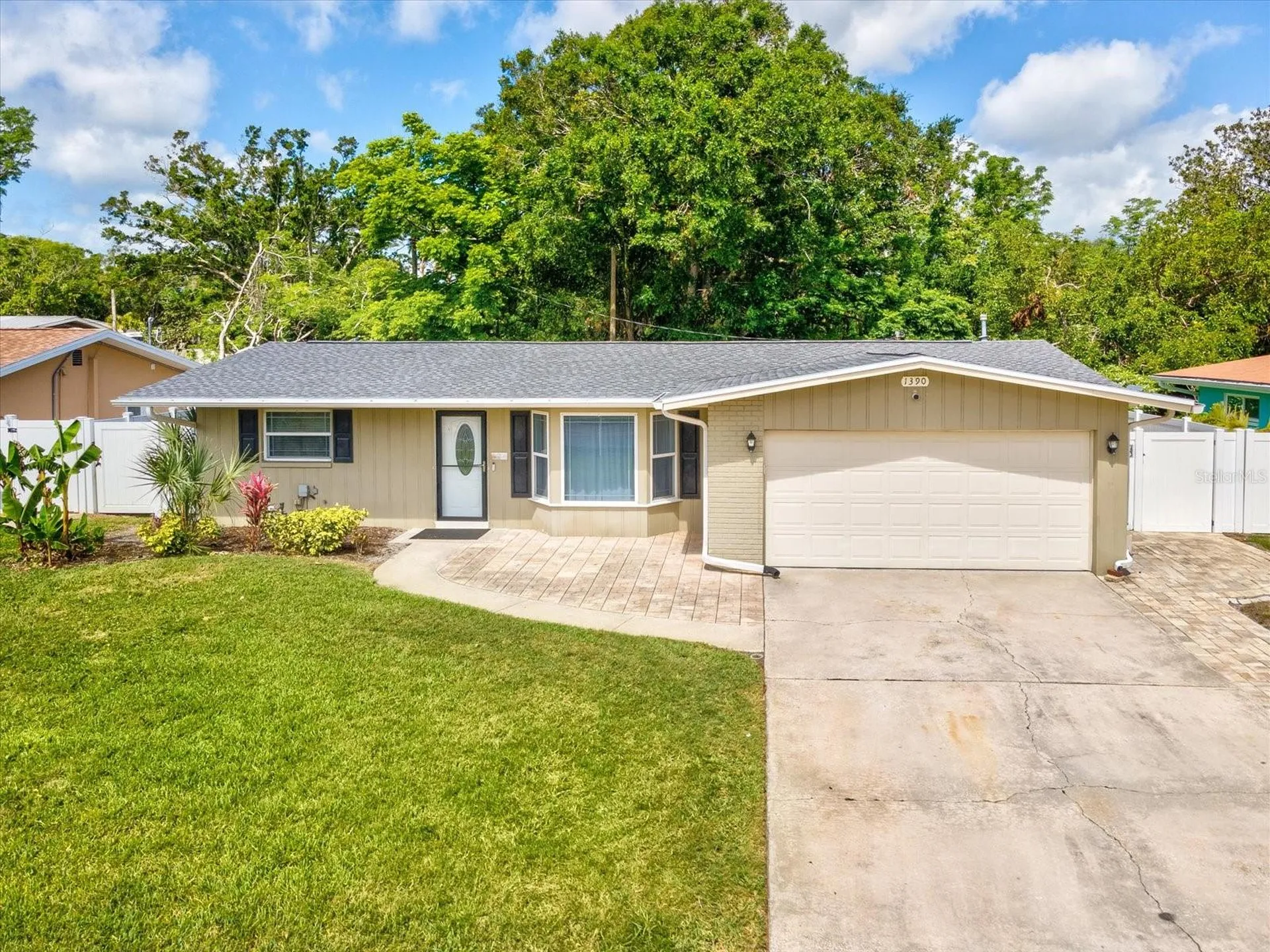 1390 S Hillcrest Avenue Clearwater FL 33756