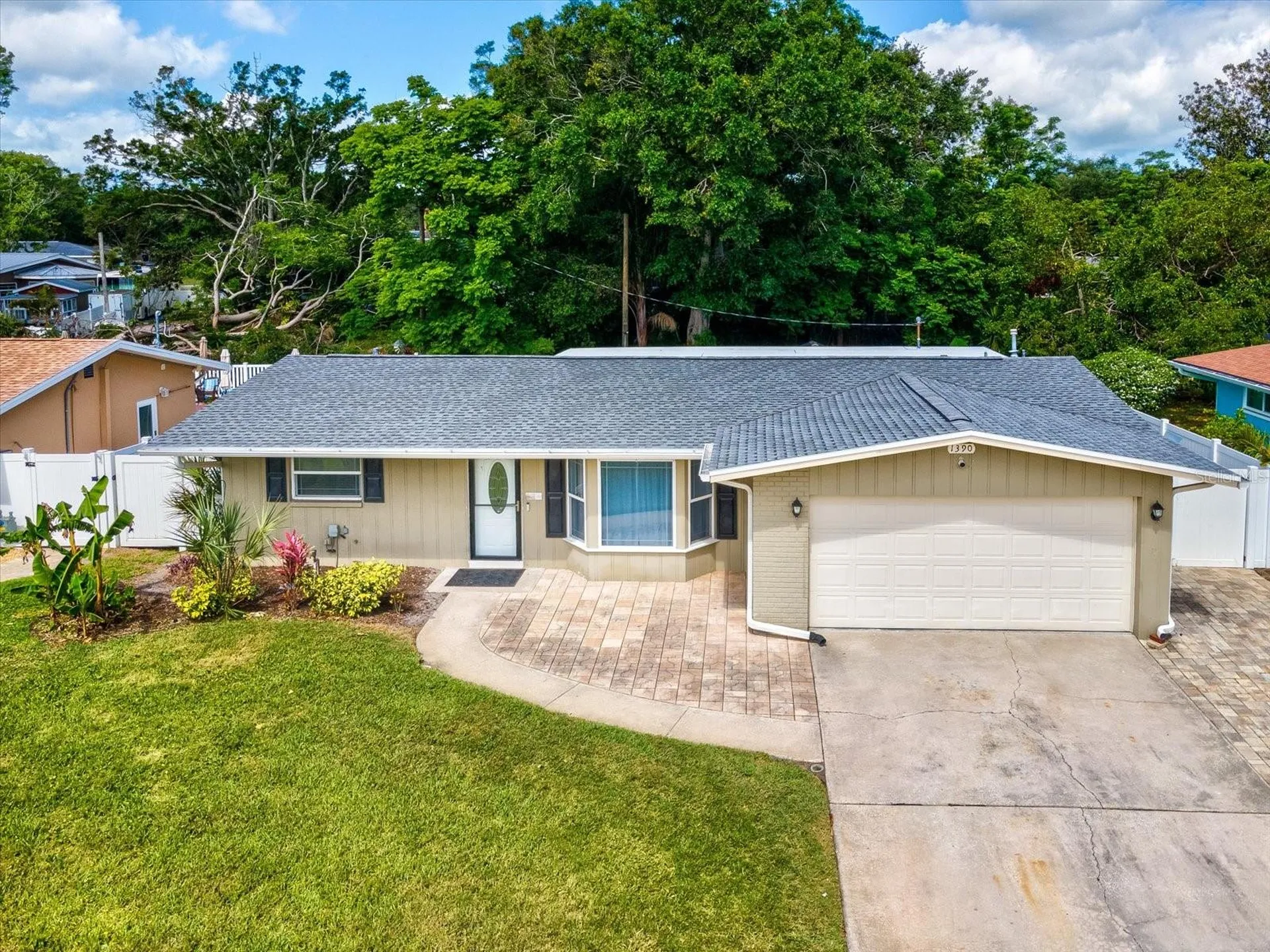 1390 S Hillcrest Avenue Clearwater FL 33756