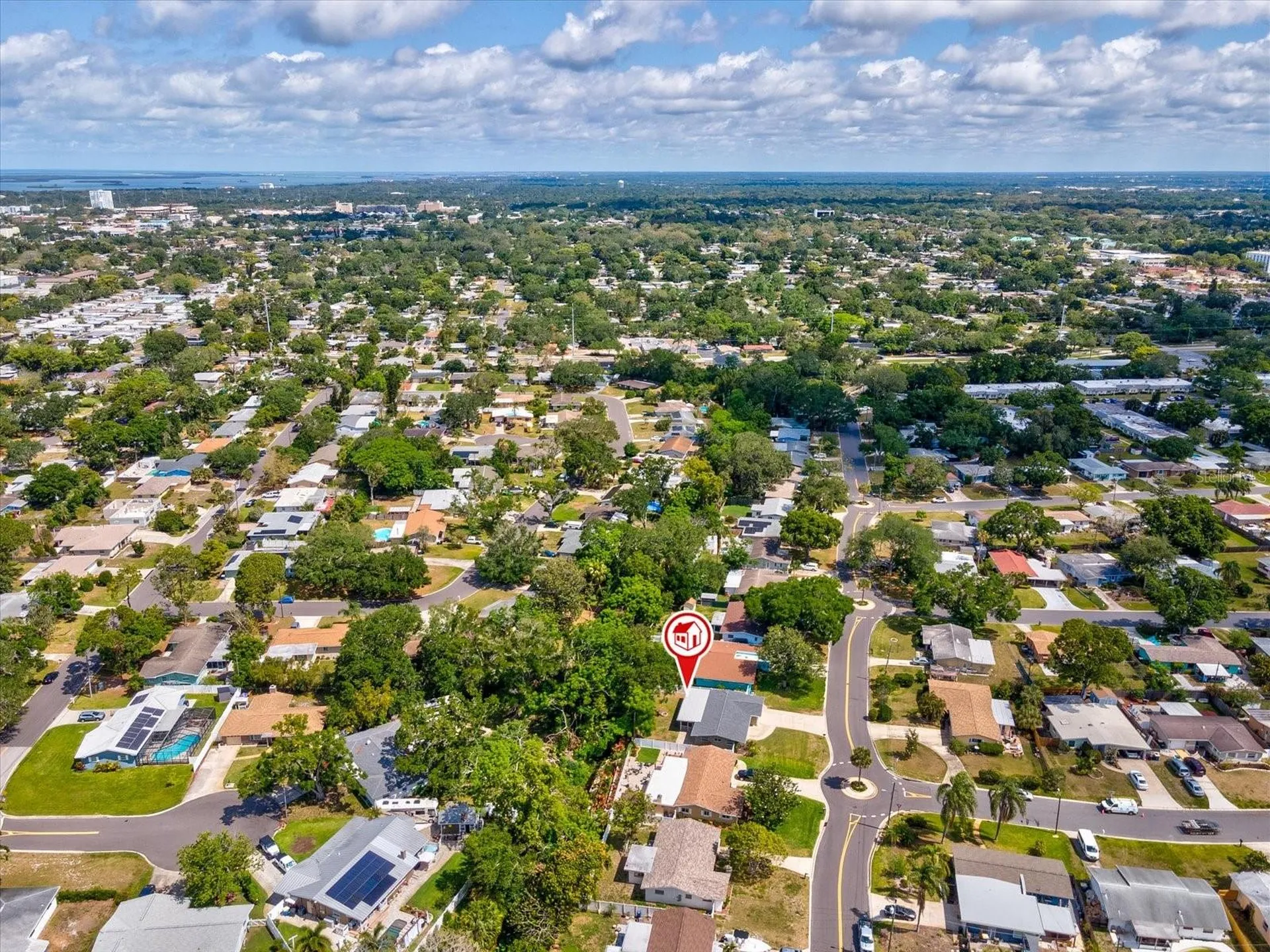 1390 S Hillcrest Avenue Clearwater FL 33756