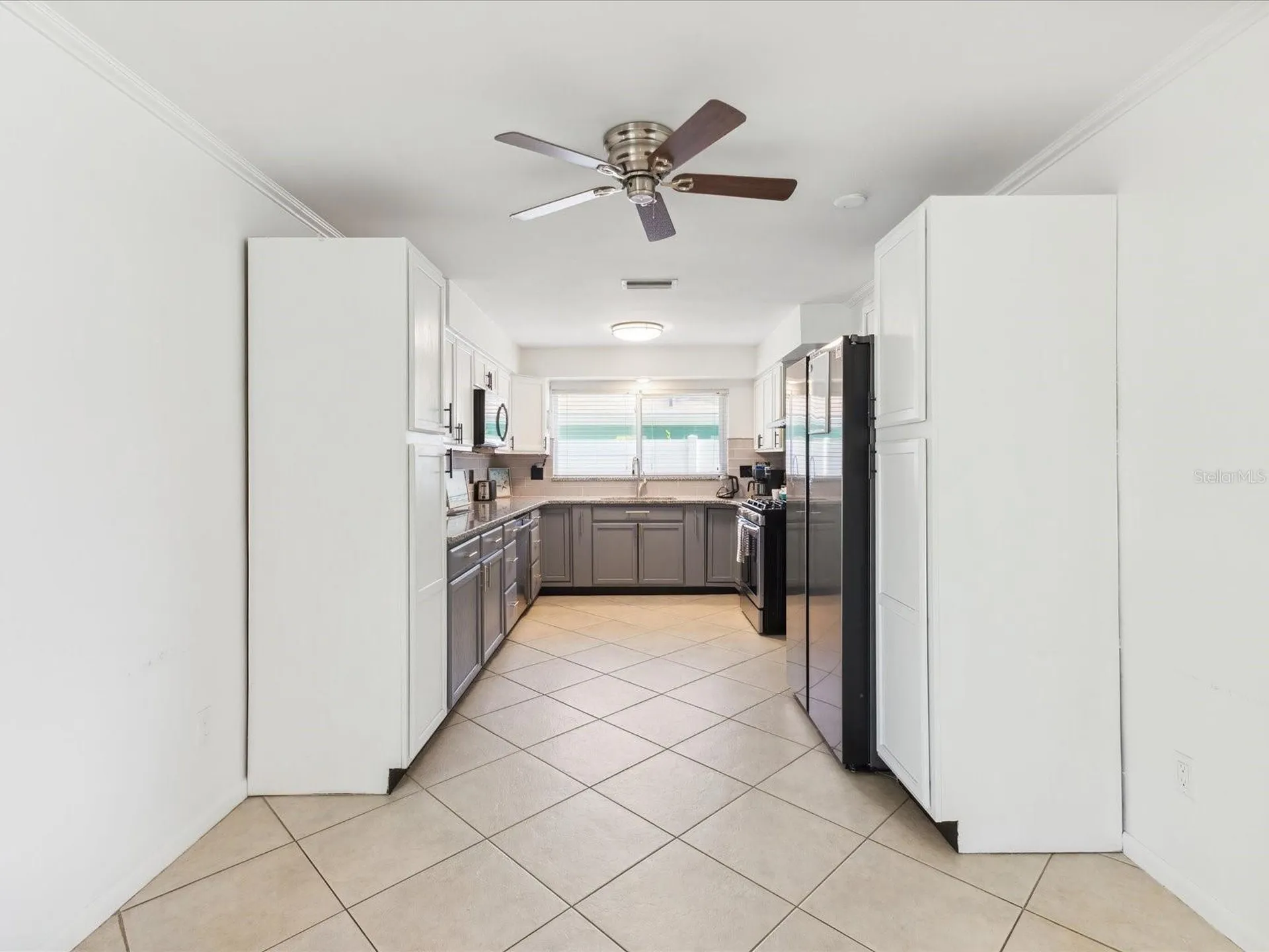 1390 S Hillcrest Avenue Clearwater FL 33756