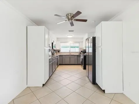 1390 S Hillcrest Avenue Clearwater FL 33756