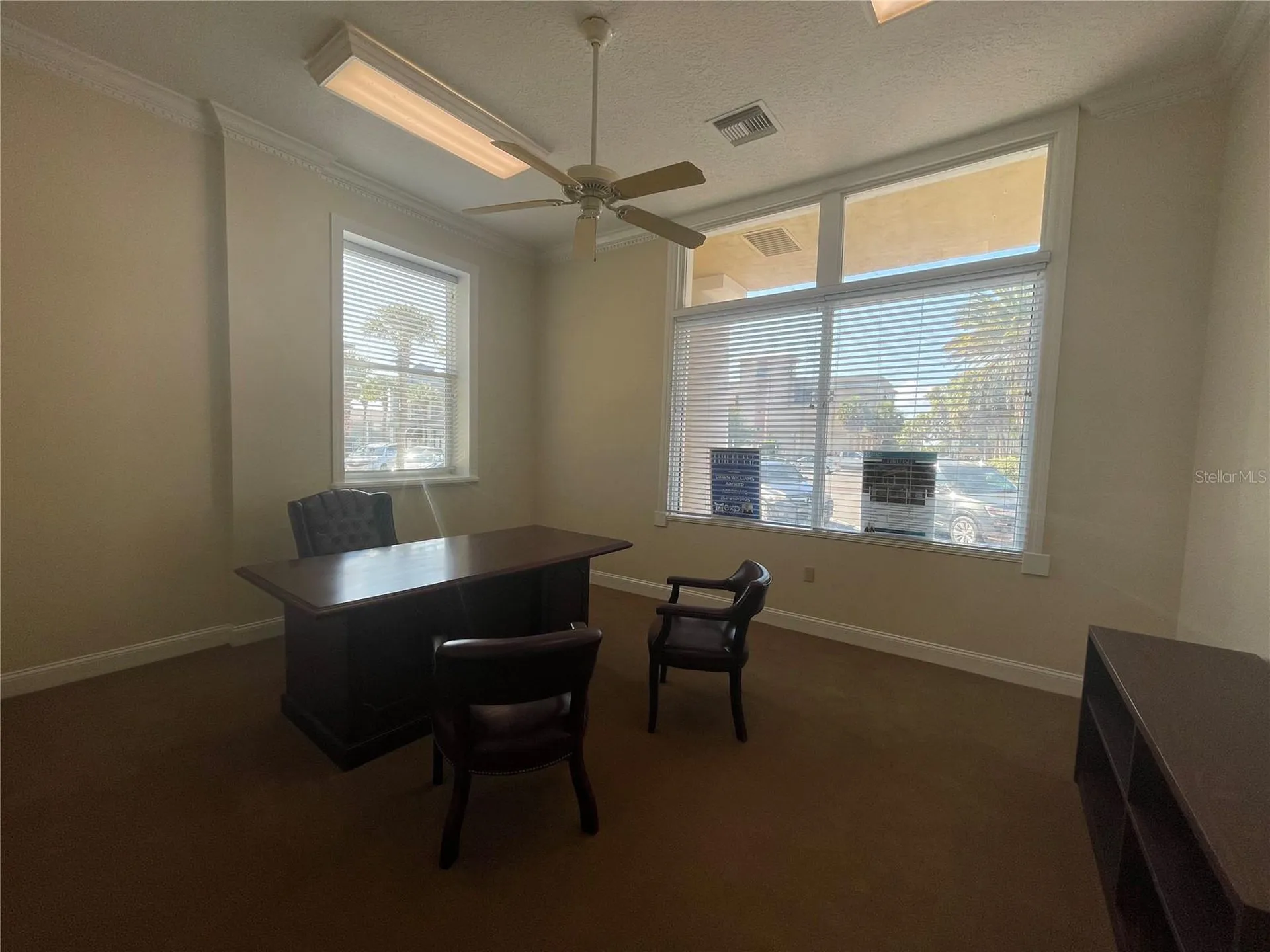 220 W Main Street Tavares FL 32778