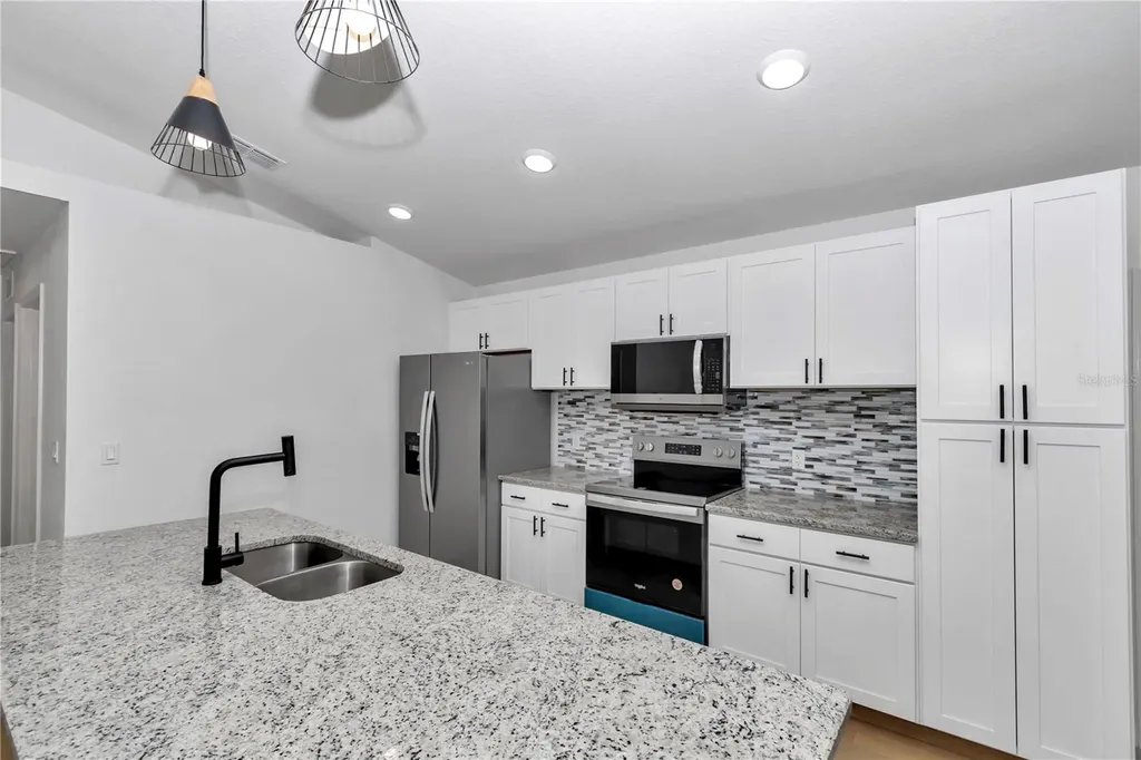 2788 W Cypress Drive Dunnellon FL 34433