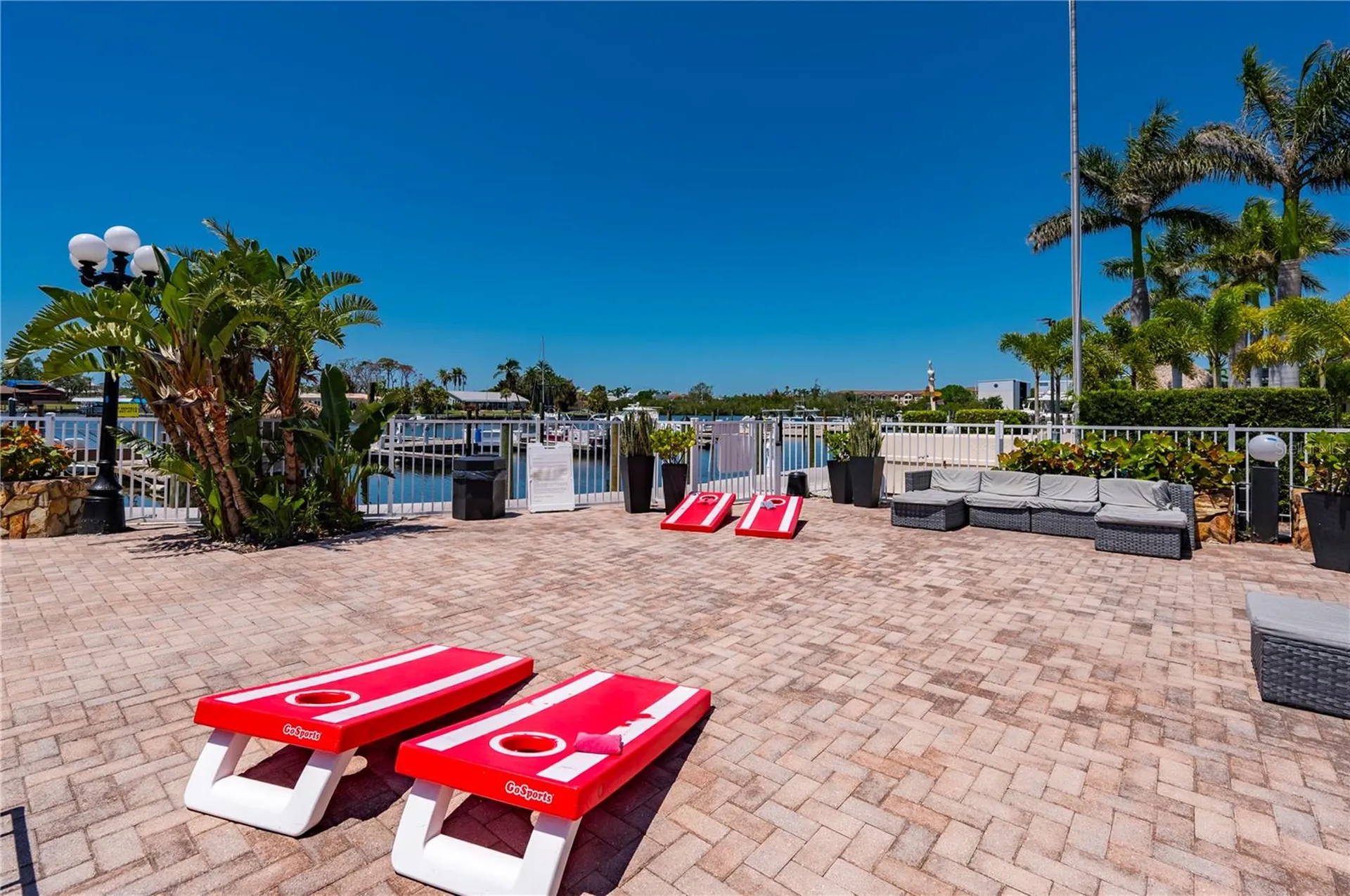7150 N Tamiami Trail Sarasota FL 34243