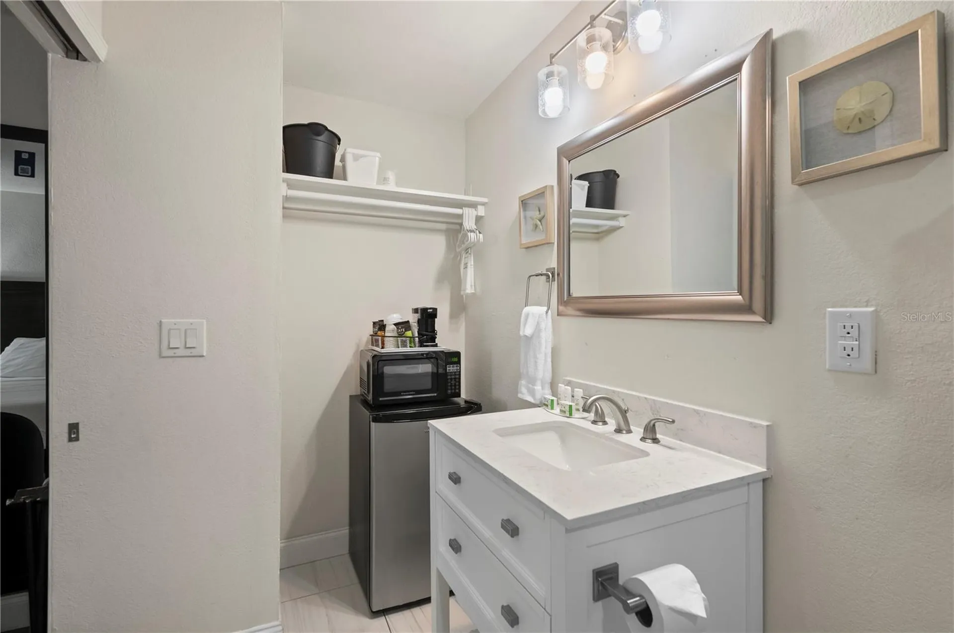 7150 N Tamiami Trail Sarasota FL 34243