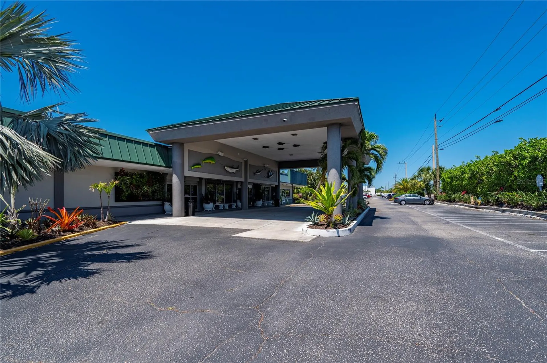 7150 N Tamiami Trail Sarasota FL 34243