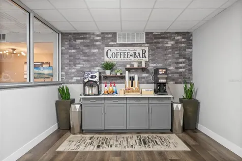 7150 N Tamiami Trail Sarasota FL 34243