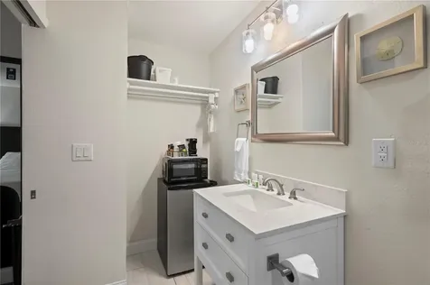 7150 N Tamiami Trail Sarasota FL 34243