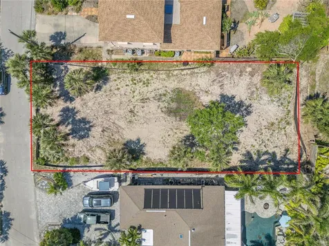 204 Dune Circle New Smyrna Beach FL 32169