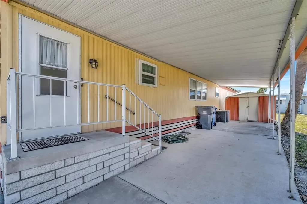 104 Saint Kitts Way Apollo Beach FL 33572