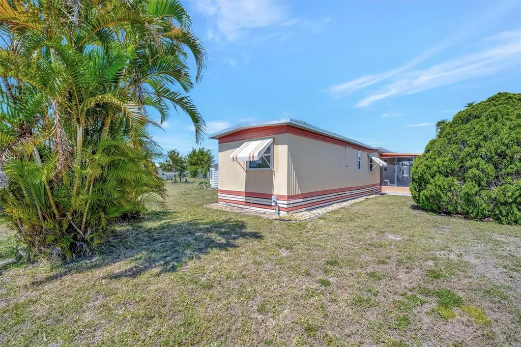 104 Saint Kitts Way Apollo Beach FL 33572