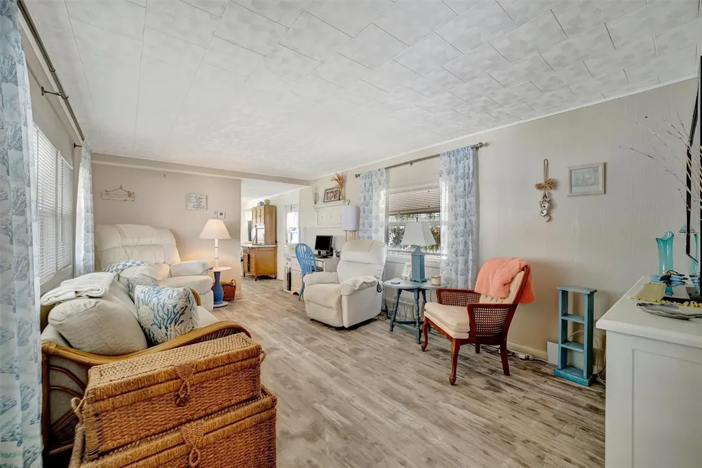 104 Saint Kitts Way Apollo Beach FL 33572