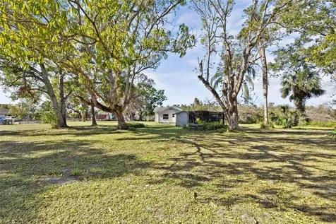 611 29th Street E Bradenton FL 34208