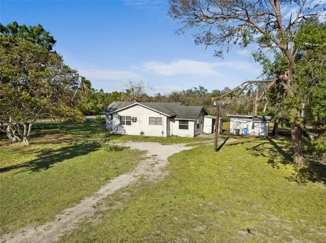611 29th Street E Bradenton FL 34208
