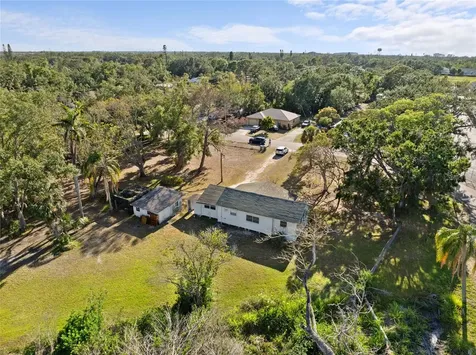 611 29th Street E Bradenton FL 34208