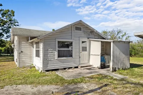 611 29th Street E Bradenton FL 34208