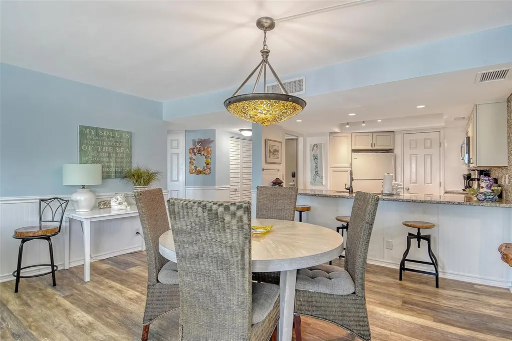 5920 Midnight Pass Road Sarasota FL 34242