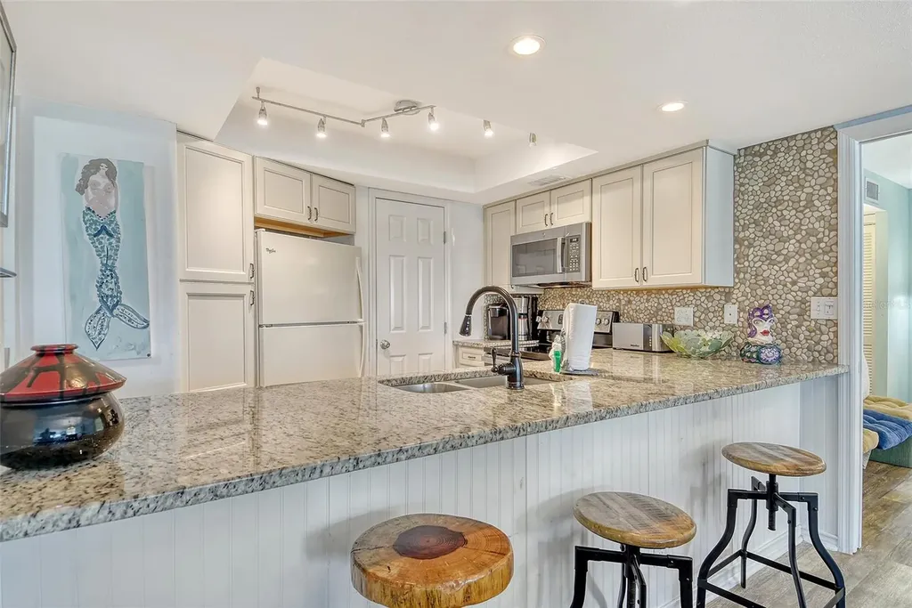 5920 Midnight Pass Road Sarasota FL 34242
