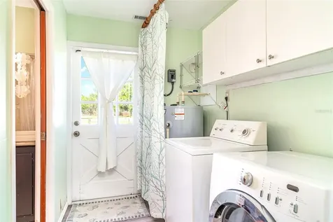 1305 Greenfield Circle Venice FL 34292