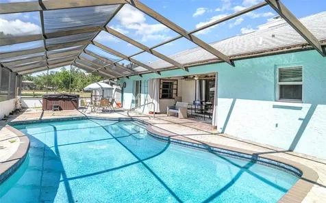 1305 Greenfield Circle Venice FL 34292
