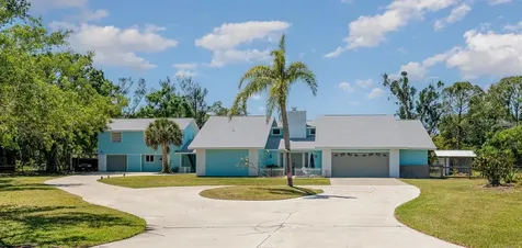 1305 Greenfield Circle Venice FL 34292