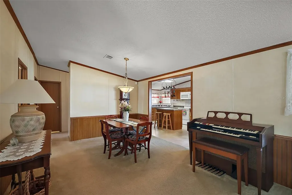 37945 Monticello Street Leesburg FL 34788