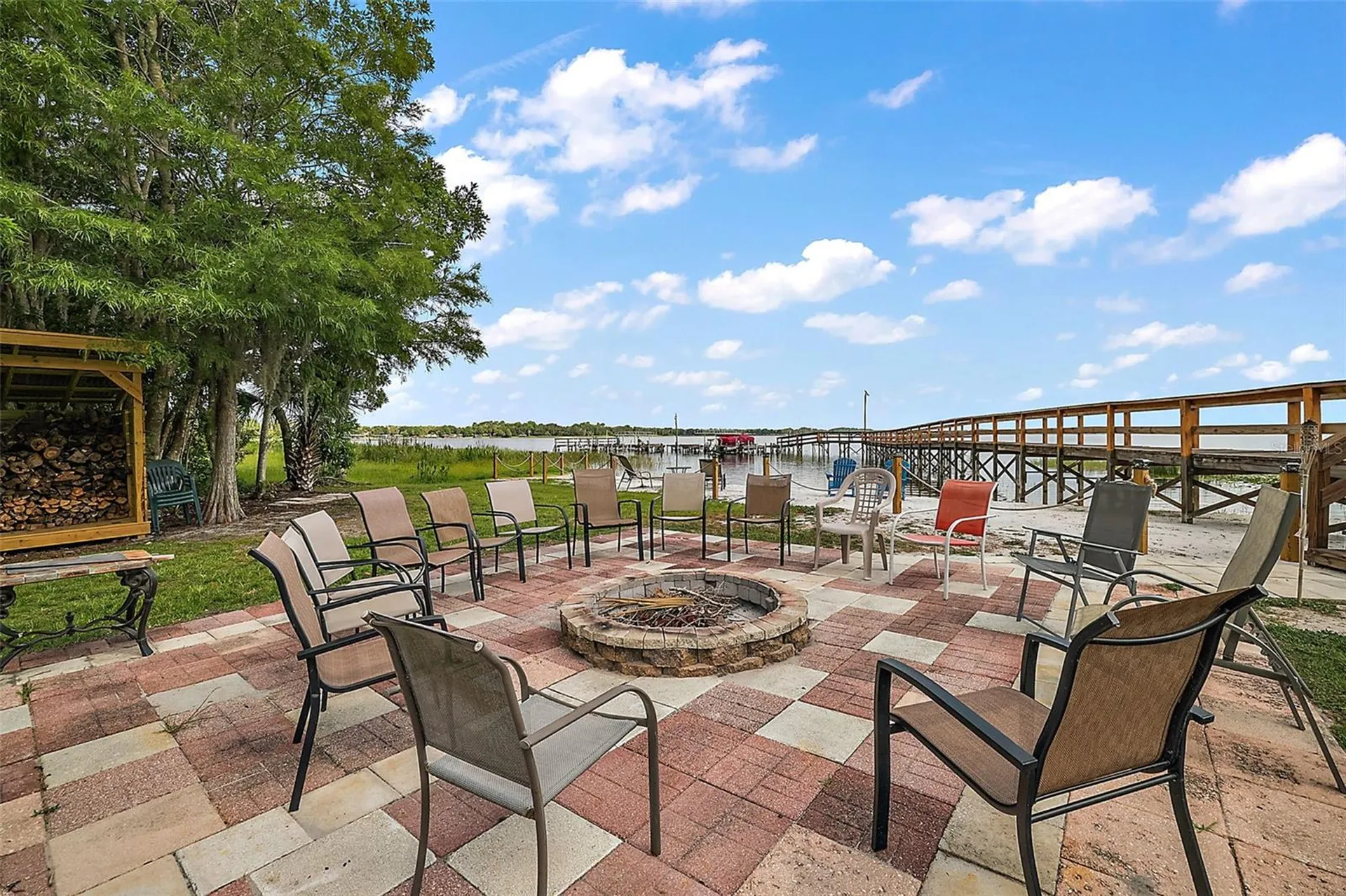 37945 Monticello Street Leesburg FL 34788
