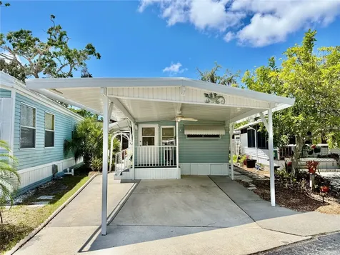 3300 26th Avenue E Bradenton FL 34208