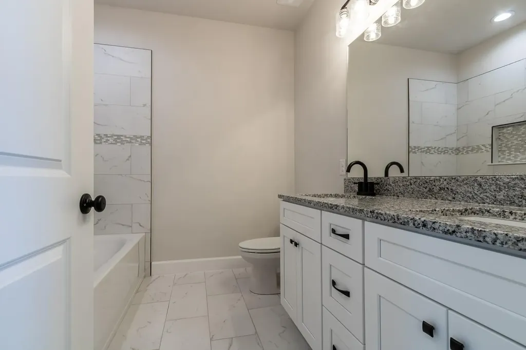 12560 NW 159 Way Alachua FL 32615