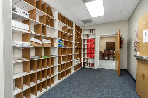 7641 66th Street N Pinellas Park FL 33781