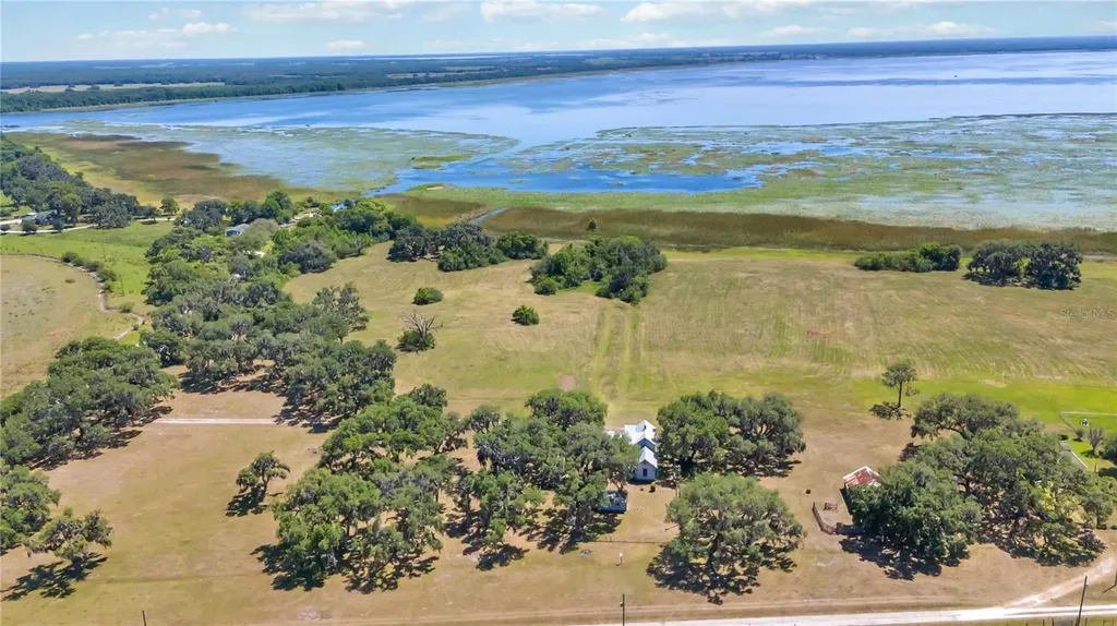 3650 Lake Tohopekaliga Road St Cloud FL 34772