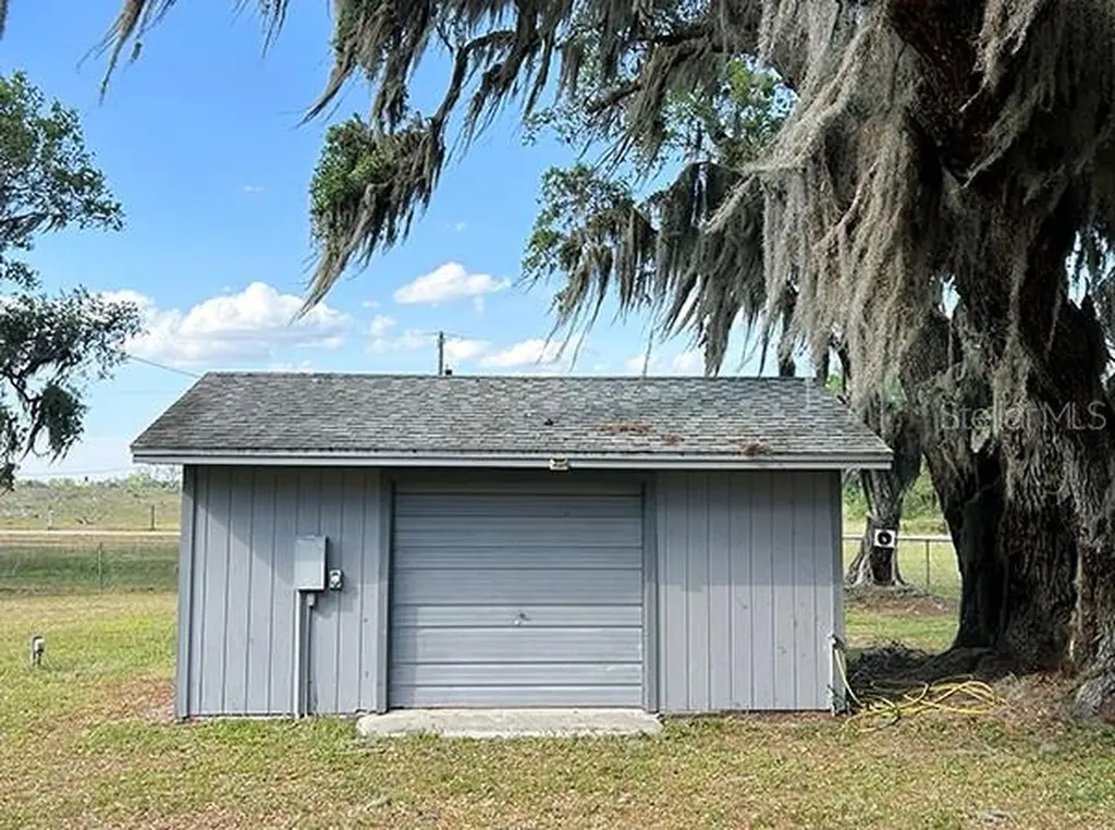 3650 Lake Tohopekaliga Road St Cloud FL 34772