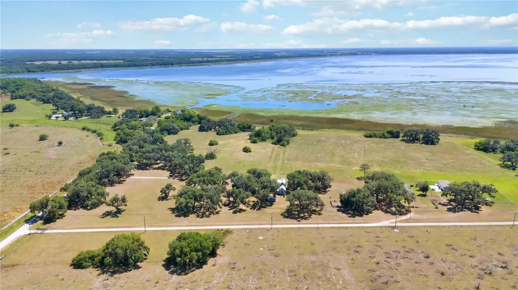 3650 Lake Tohopekaliga Road St Cloud FL 34772