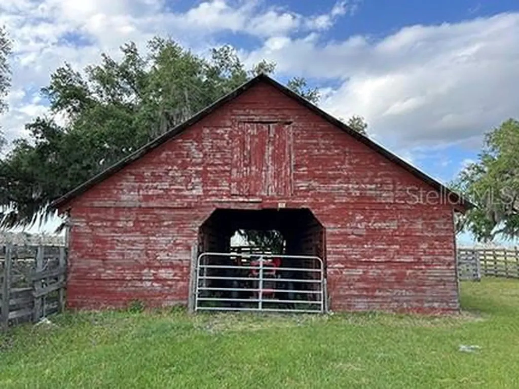 3650 Lake Tohopekaliga Road St Cloud FL 34772