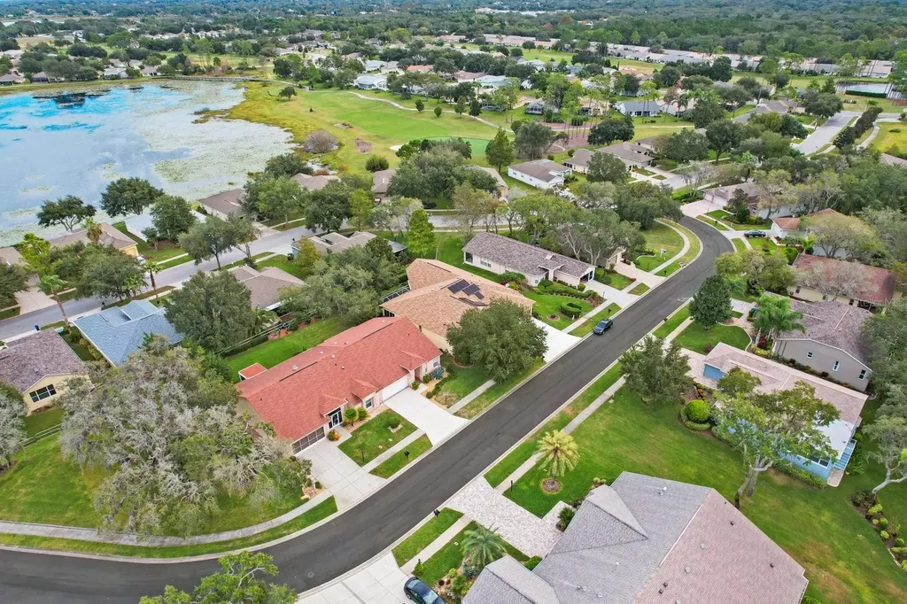 11752 Wayside Willow Court Hudson FL 34667