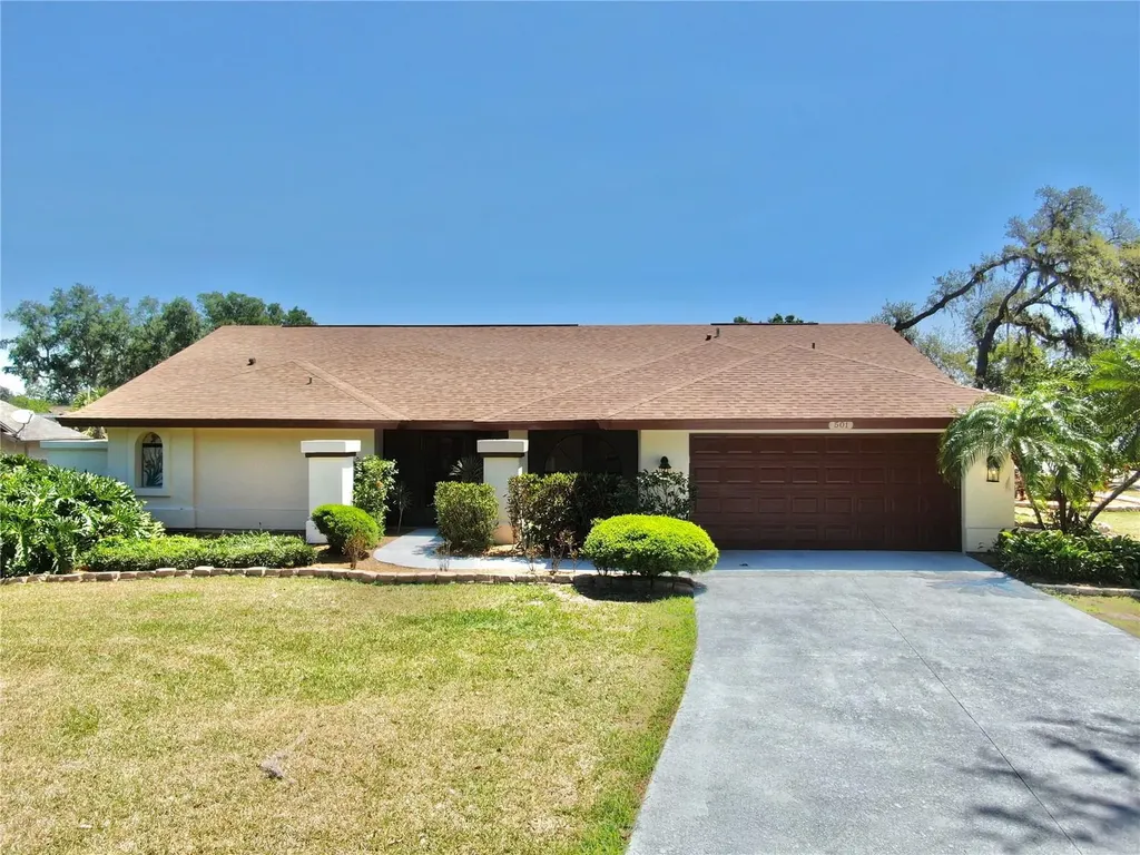 501 Sportsman Park Drive Seffner FL 33584