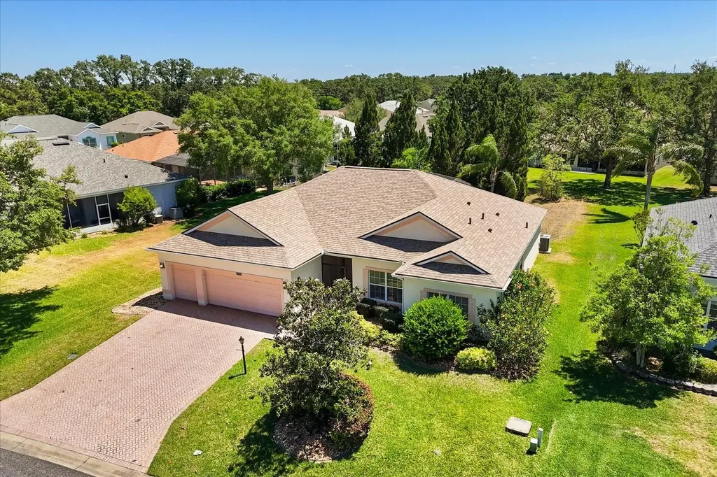 24104 Peekskill Street Leesburg FL 34748