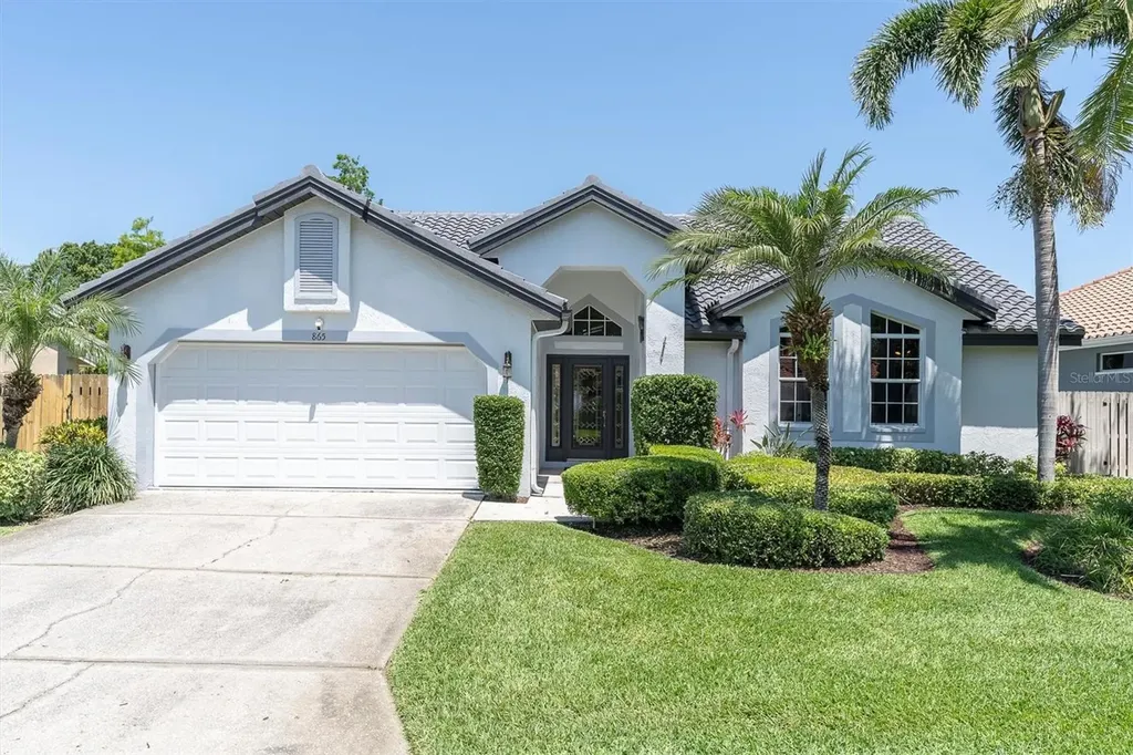 865 Live Oak Terrace NE St Petersburg FL 33703