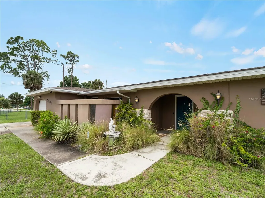 3561 Middletown Street Port Charlotte FL 33952