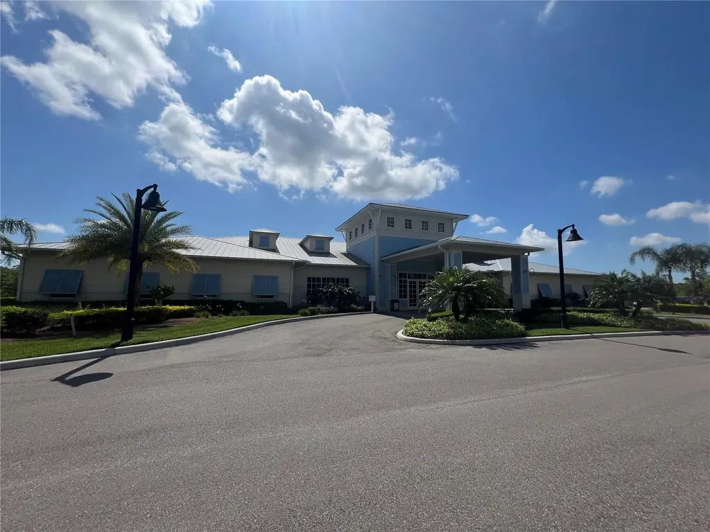 12116 SW Cr 769 SW County Road 769 Lake Suzy FL 34269