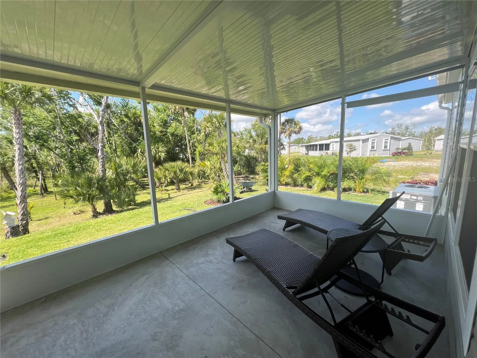 12116 SW Cr 769 SW County Road 769 Lake Suzy FL 34269