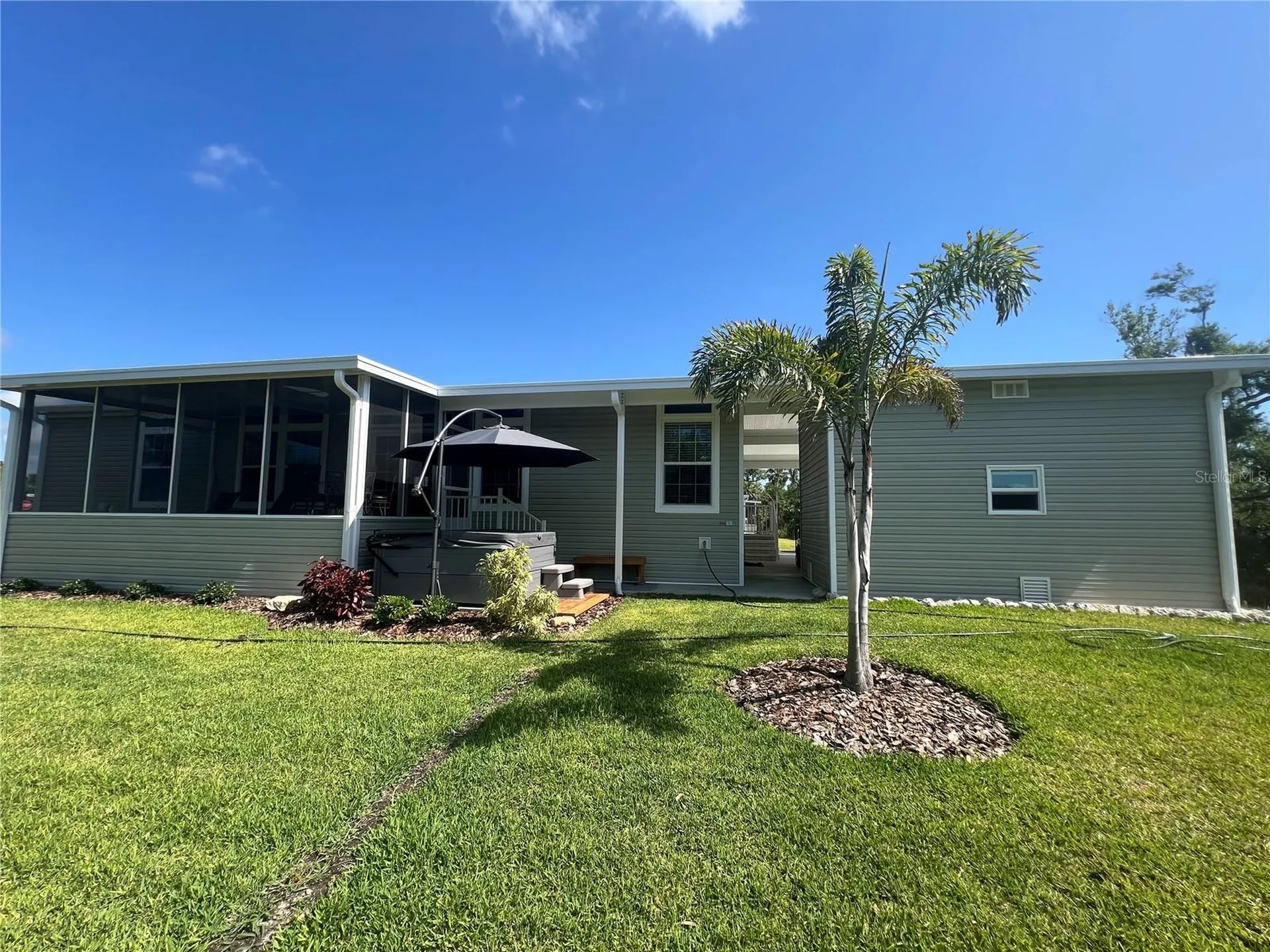 12116 SW Cr 769 SW County Road 769 Lake Suzy FL 34269