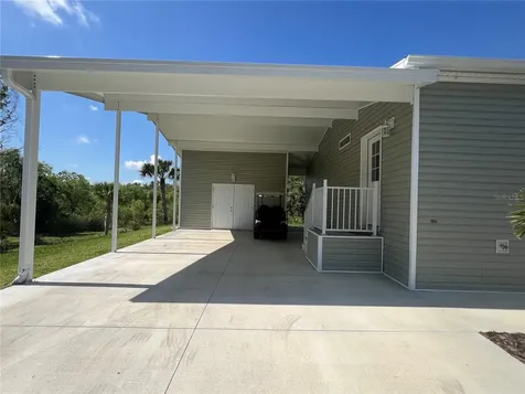 12116 SW Cr 769 SW County Road 769 Lake Suzy FL 34269