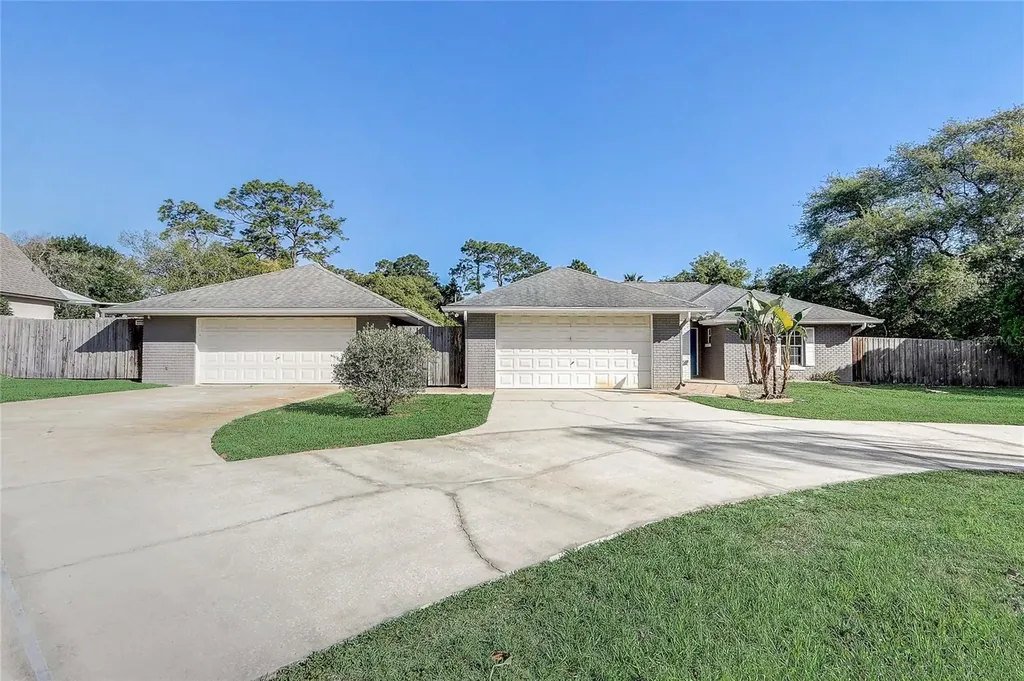 1155 Collins Avenue Orange City FL 32763