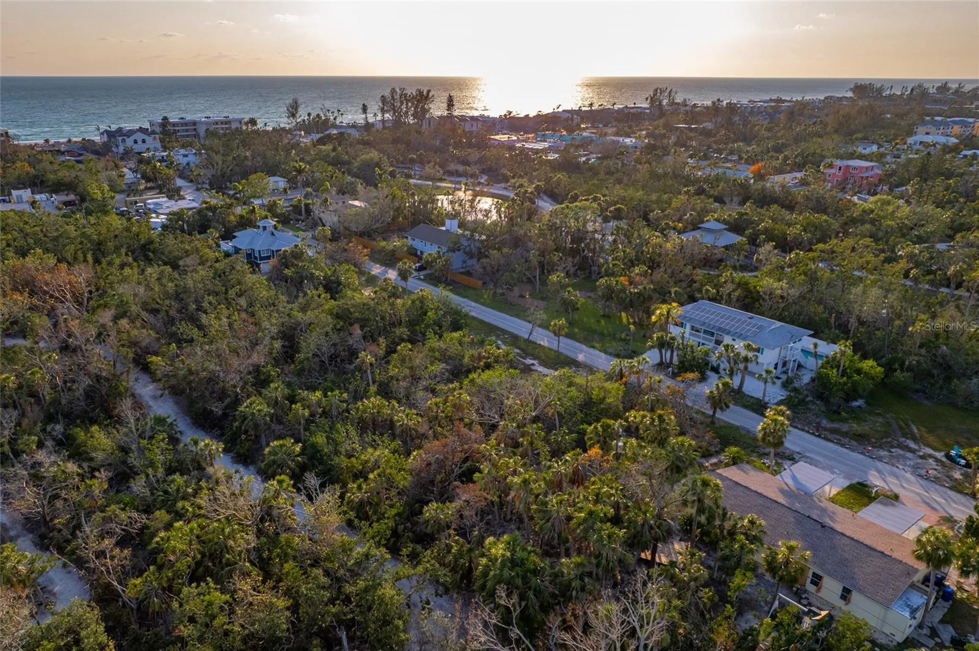 560 Gulf Bay Road Longboat Key FL 34228